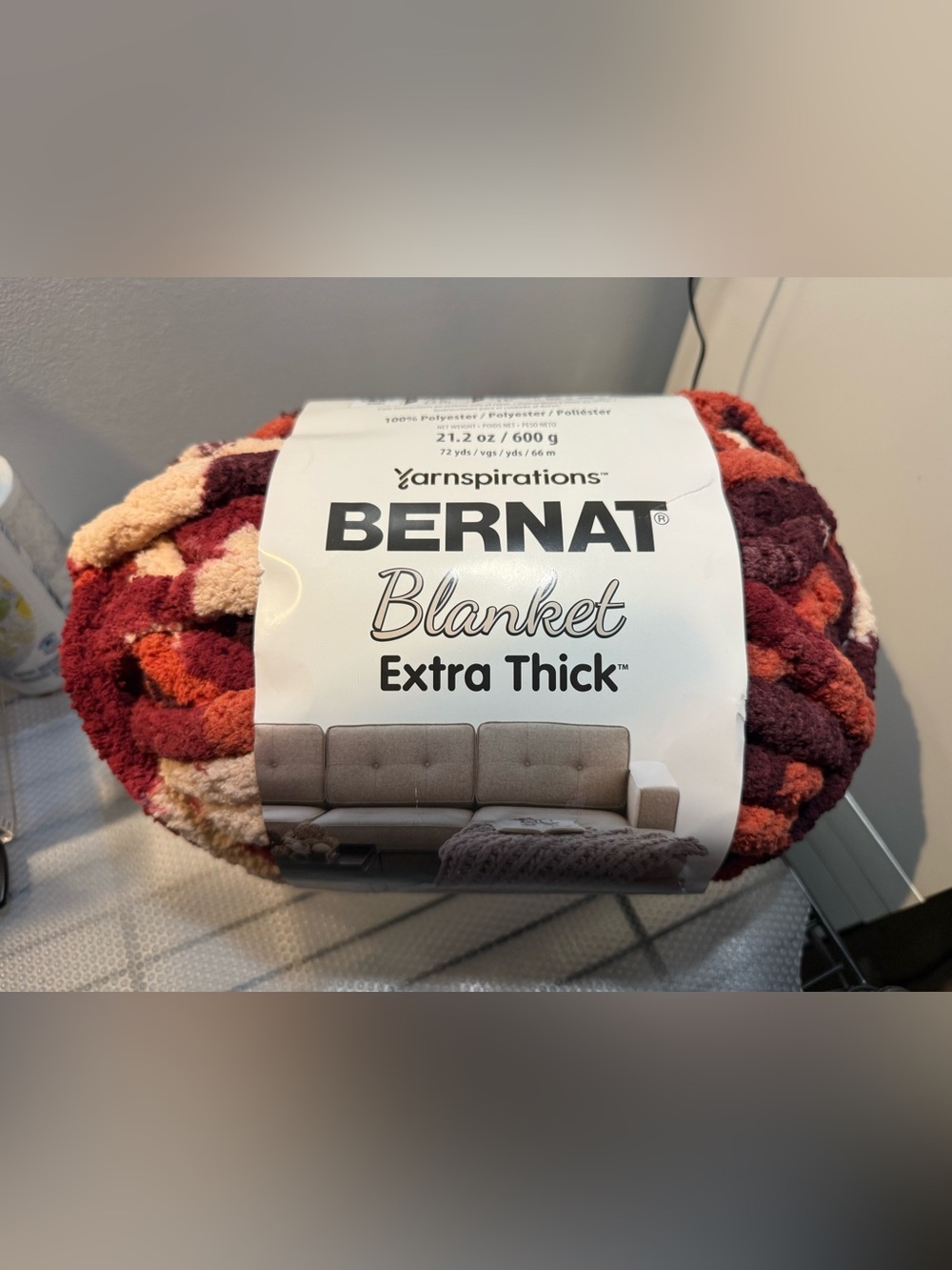 NWT Bernat Blanket Extra Thick Jumbo #7 Ruby Yarn - 72 Yards (4 Skein Lot)